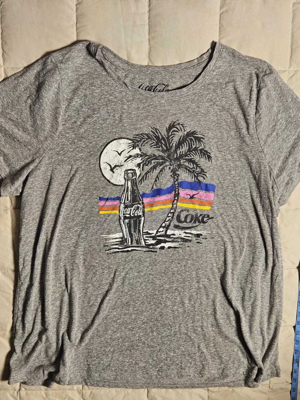 Coca-Cola Beach Palm Graphic Tee Womens 26/28